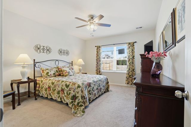 129 Ancestry Lane, Moncks Corner, SC 29461