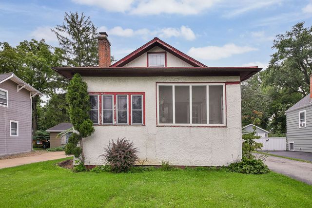 649 Hill Avenue, Glen Ellyn, IL 60137