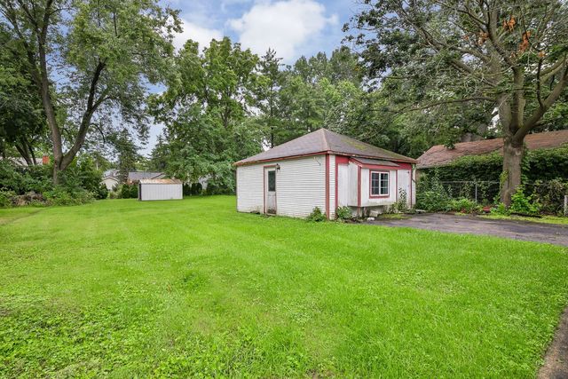 649 Hill Avenue, Glen Ellyn, IL 60137