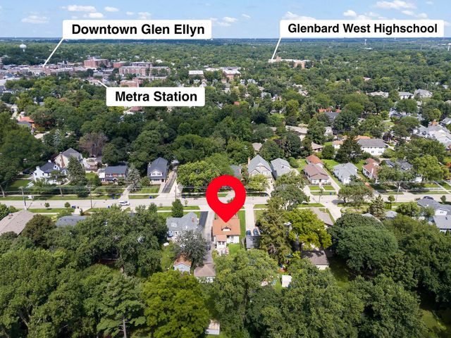 649 Hill Avenue, Glen Ellyn, IL 60137