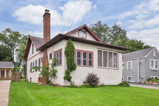 649 Hill Avenue, Glen Ellyn, IL 60137