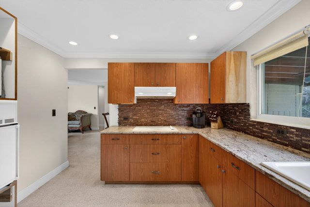 601 Evelyn Court, West Palm Beach, FL 33413