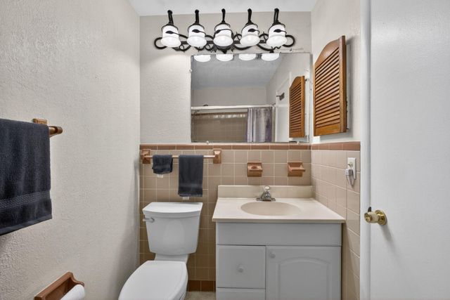 601 Evelyn Court, West Palm Beach, FL 33413