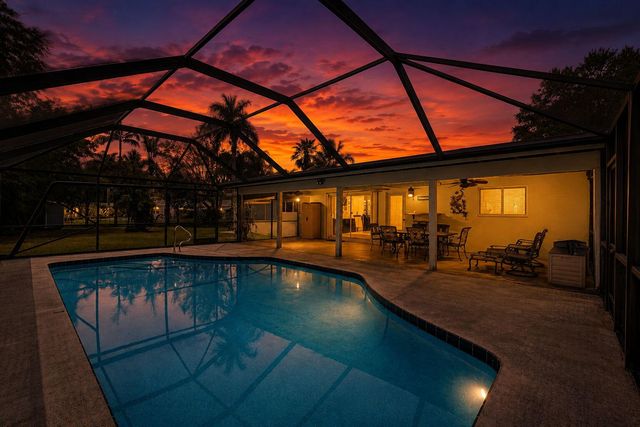 601 Evelyn Court, West Palm Beach, FL 33413