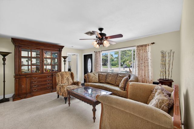 601 Evelyn Court, West Palm Beach, FL 33413