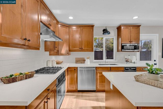 1760 MAGNOLIA WAY, Walnut Creek, CA 94595