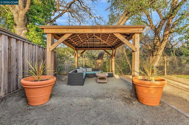 1760 MAGNOLIA WAY, Walnut Creek, CA 94595