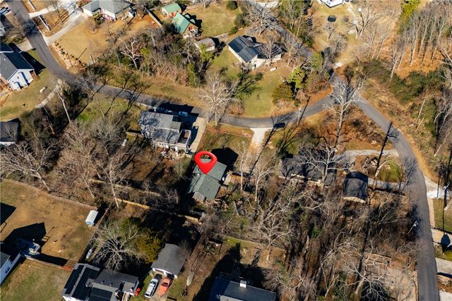 16557 Ivy Lane, Rogers, AR 72756