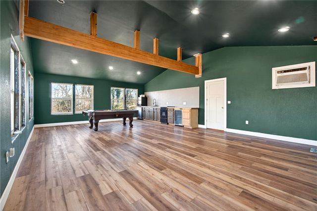 16557 Ivy Lane, Rogers, AR 72756