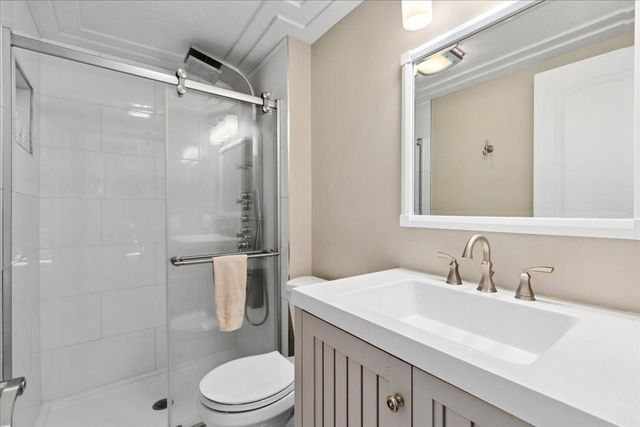 7269 Bancroft Way, Inver Grove Heights, MN 55077