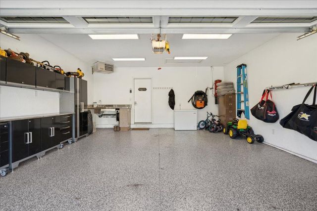 7269 Bancroft Way, Inver Grove Heights, MN 55077