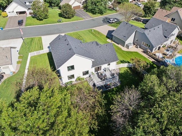 7269 Bancroft Way, Inver Grove Heights, MN 55077