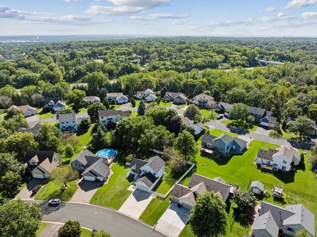 7269 Bancroft Way, Inver Grove Heights, MN 55077