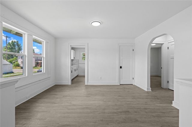 3925 Hoover Avenue, Dayton, OH 45402