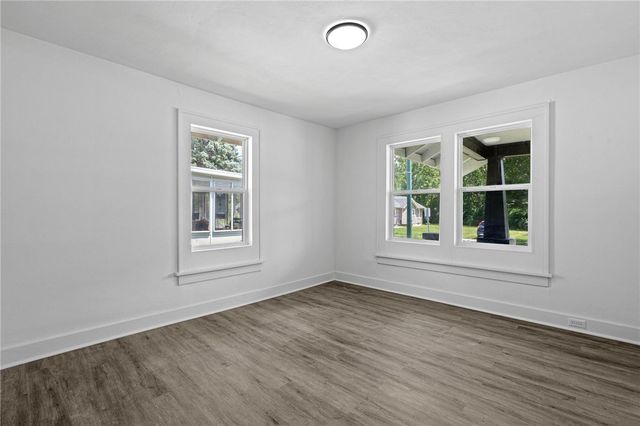 3925 Hoover Avenue, Dayton, OH 45402