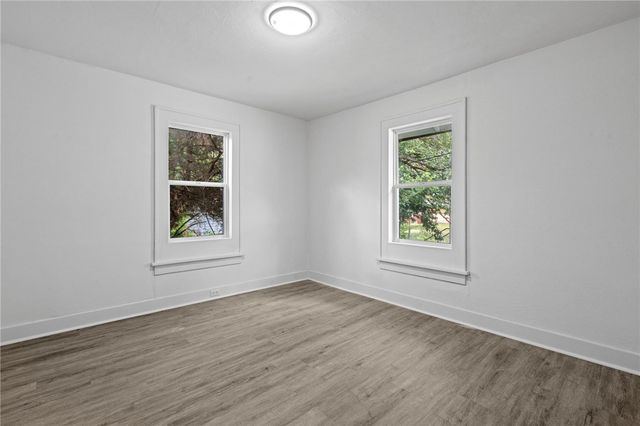 3925 Hoover Avenue, Dayton, OH 45402