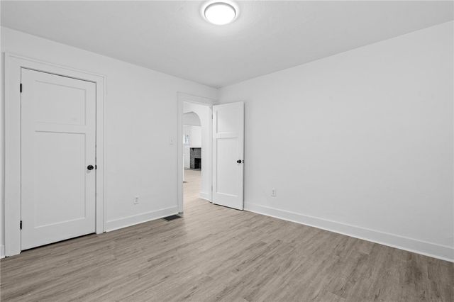 3925 Hoover Avenue, Dayton, OH 45402