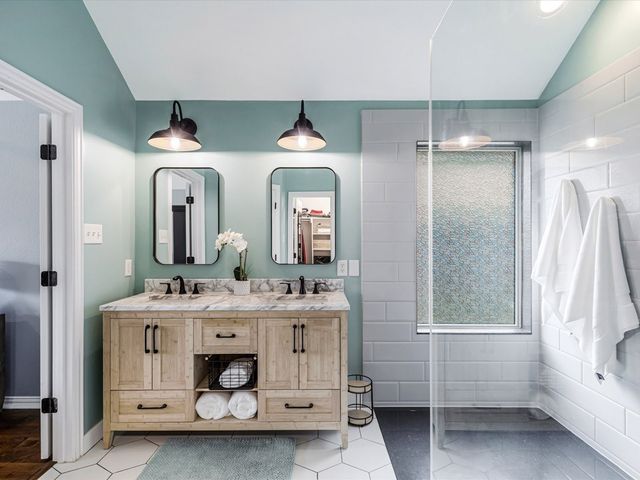 5600 White Pine Drive, Mckinney, TX 75070