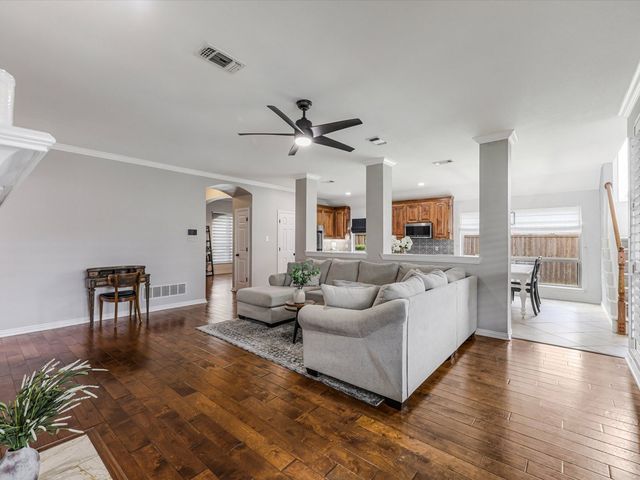 5600 White Pine Drive, Mckinney, TX 75070