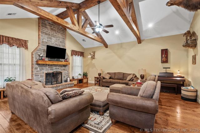 403105 W 2330 Drive, Bartlesville, OK 74006