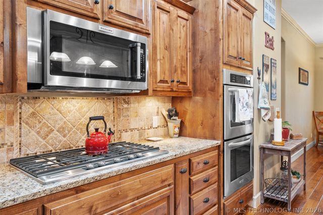 403105 W 2330 Drive, Bartlesville, OK 74006