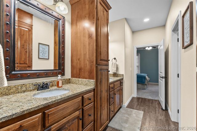 403105 W 2330 Drive, Bartlesville, OK 74006