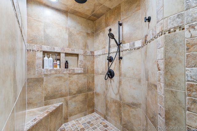 403105 W 2330 Drive, Bartlesville, OK 74006