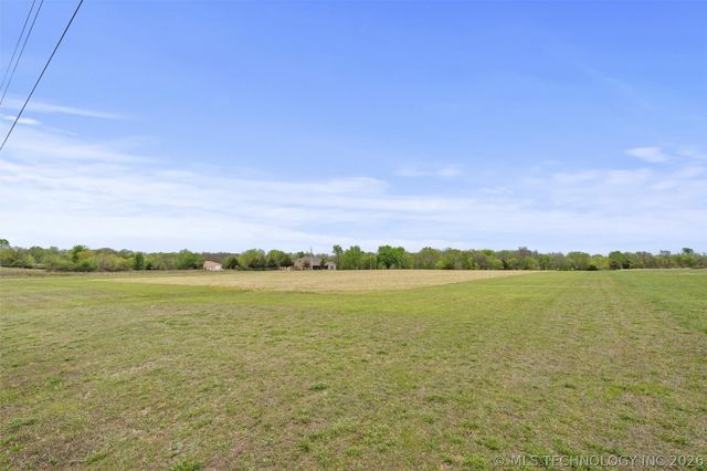 403105 W 2330 Drive, Bartlesville, OK 74006