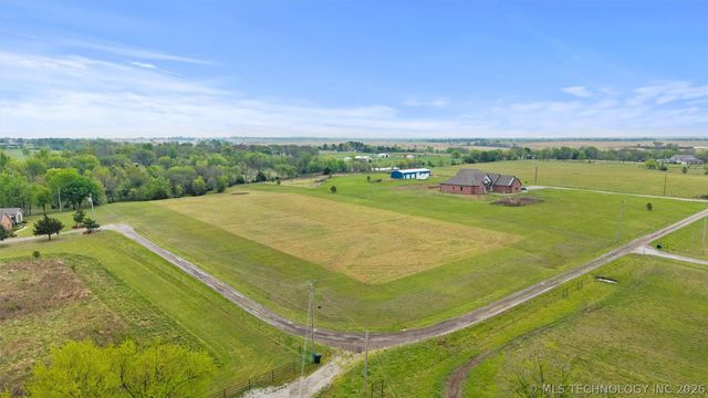 403105 W 2330 Drive, Bartlesville, OK 74006