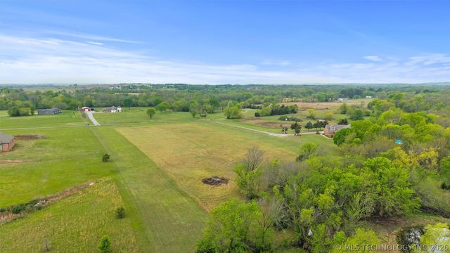 403105 W 2330 Drive, Bartlesville, OK 74006