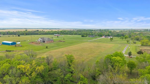 403105 W 2330 Drive, Bartlesville, OK 74006