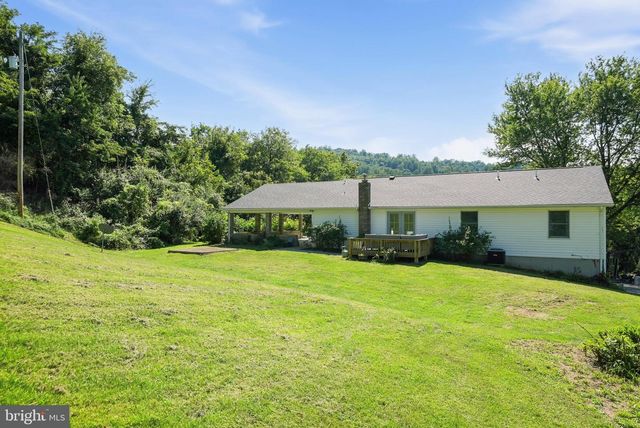 3519 REMOUNT RD, Front Royal, VA 22630