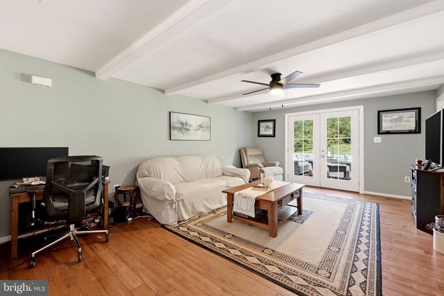 3519 REMOUNT RD, Front Royal, VA 22630