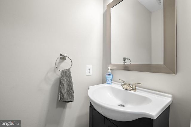 1186 SPLASHING BROOK DR, Abingdon, MD 21009