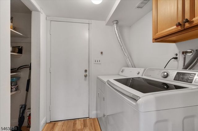 112 Bluebird Dr 2C, Hillsborough Twp., NJ 08844