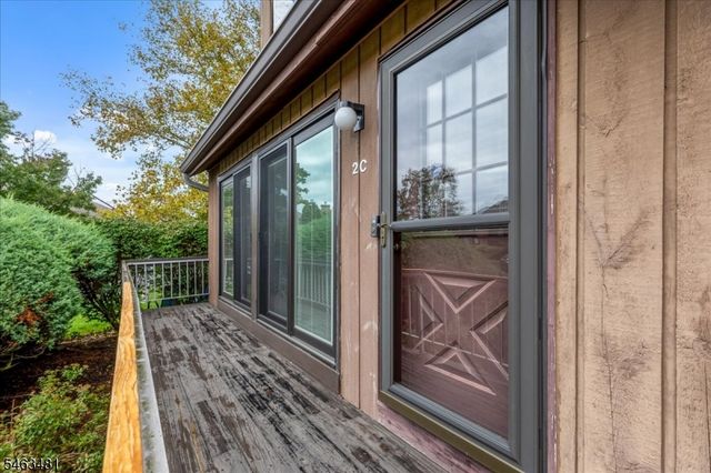 112 Bluebird Dr 2C, Hillsborough Twp., NJ 08844