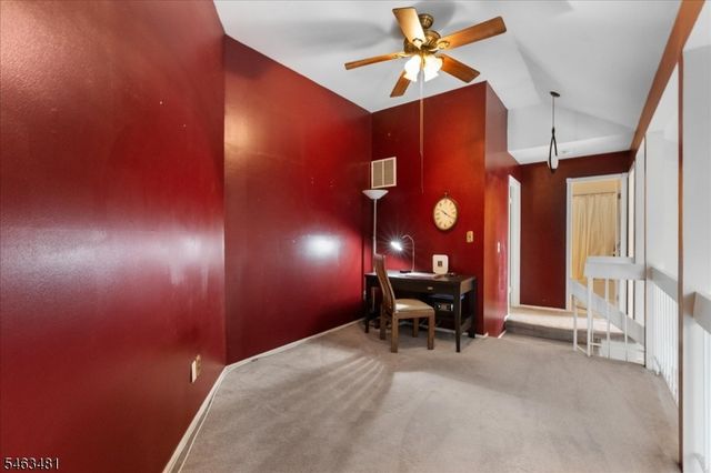 112 Bluebird Dr 2C, Hillsborough Twp., NJ 08844