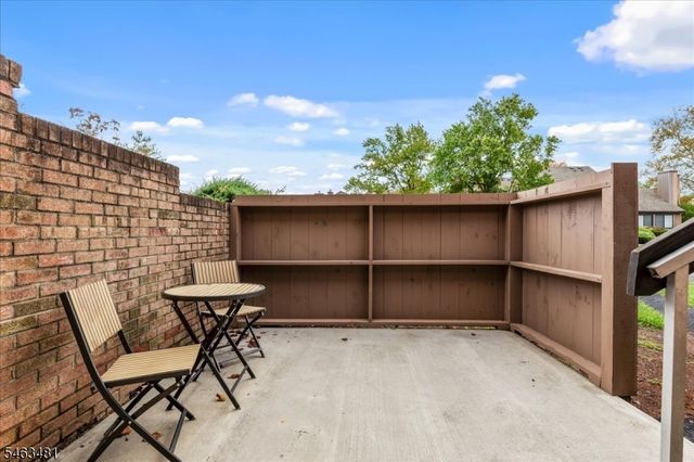 112 Bluebird Dr 2C, Hillsborough Twp., NJ 08844
