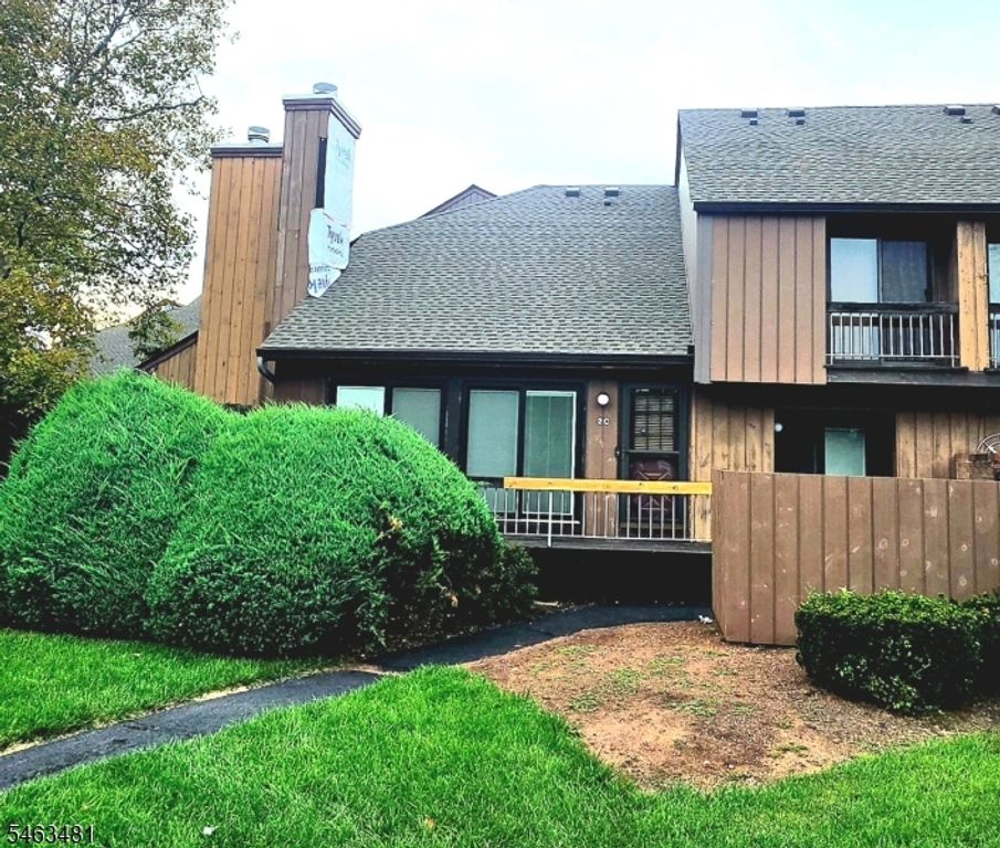 112 Bluebird Dr 2C, Hillsborough Twp., NJ 08844 — exterior
