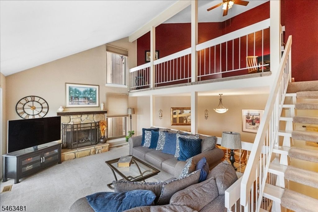 112 Bluebird Dr 2C, Hillsborough Twp., NJ 08844 — photo 4