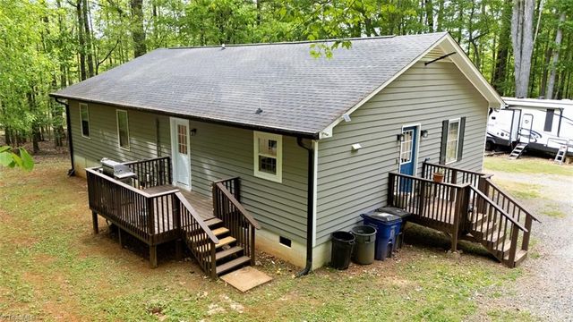 3200 Seven Springs Road, Hillsborough, NC 27278