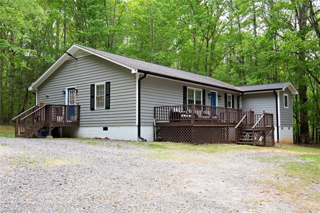 3200 Seven Springs Road, Hillsborough, NC 27278