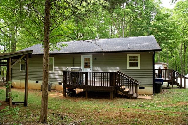 3200 Seven Springs Road, Hillsborough, NC 27278
