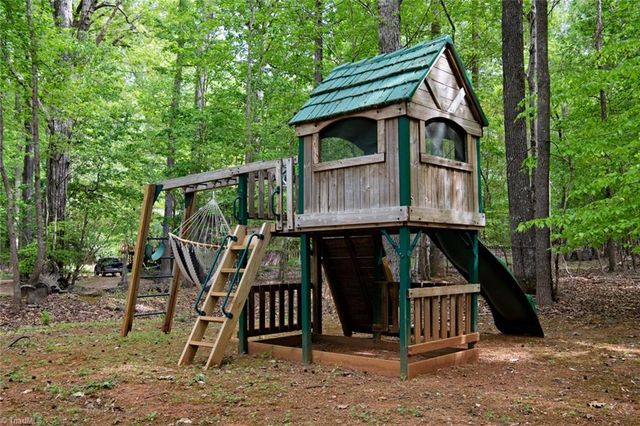 3200 Seven Springs Road, Hillsborough, NC 27278