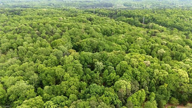 3200 Seven Springs Road, Hillsborough, NC 27278