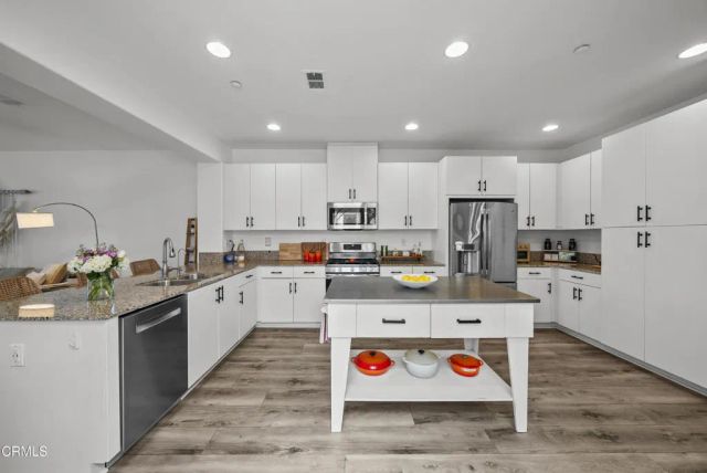731 Forest Park Boulevard, Oxnard, CA 93036