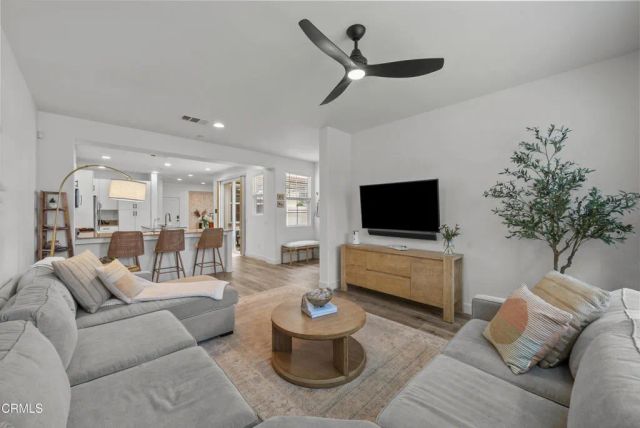 731 Forest Park Boulevard, Oxnard, CA 93036