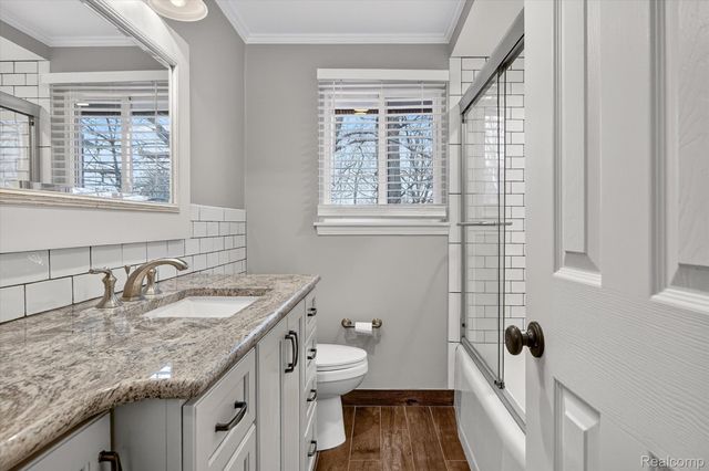 1043 N Old Woodward Avenue 2, Birmingham, MI 48009