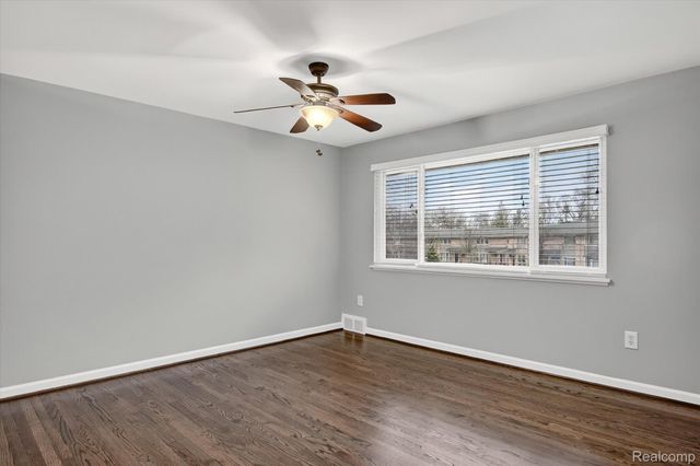 1043 N Old Woodward Avenue 2, Birmingham, MI 48009