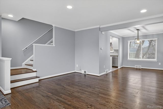 1043 N Old Woodward Avenue 2, Birmingham, MI 48009